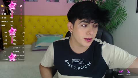 Snapshot of nolan_twink chatting on January 19, 2025, 5:28 pm Nolan online show from January 19, 2025, 5:28 pm