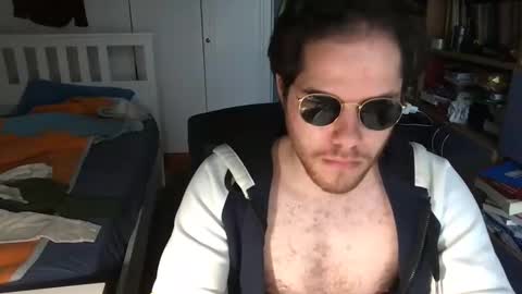 Snapshot of nongay379444 chatting on December 15, 2024, 2:37 pm nongay379444 online show from December 15, 2024, 2:37 pm