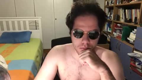 Snapshot of nongay379444 chatting on December 27, 2024, 3:26 pm nongay379444 online show from December 27, 2024, 3:26 pm