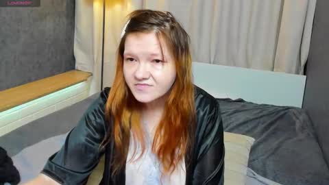 Snapshot of nora_lovvv chatting on October 22, 2025, 10:59 am Nora online show from October 22, 2025, 10:59 am