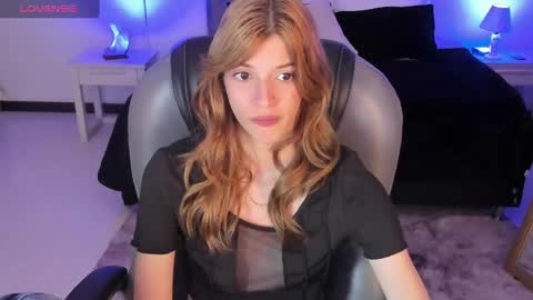 Snapshot of nora_vennucci chatting on March 9, 2025, 11:03 pm Nora online show from March 9, 2025, 11:03 pm