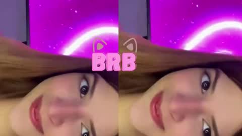 Snapshot of nora_vennucci chatting on October 19, 2025, 4:18 pm Nora online show from October 19, 2025, 4:18 pm