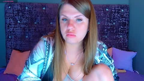 Snapshot of norabigas chatting on January 27, 2025, 5:03 am Nora online show from January 27, 2025, 5:03 am