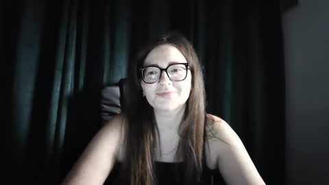 Snapshot of norasexymilf chatting on July 4, 2026, 12:44 pm NoraSexyMilf online show from July 4, 2026, 12:44 pm