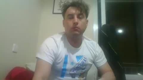 nordikwhitejj online show from October 19, 2025, 1:50 am