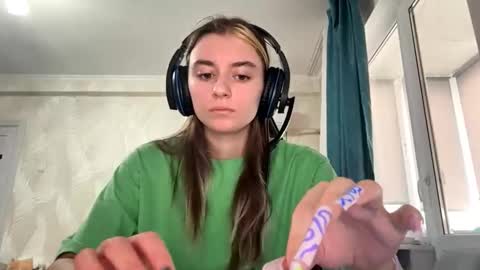 Elena online show from March 4, 2026, 7:14 am