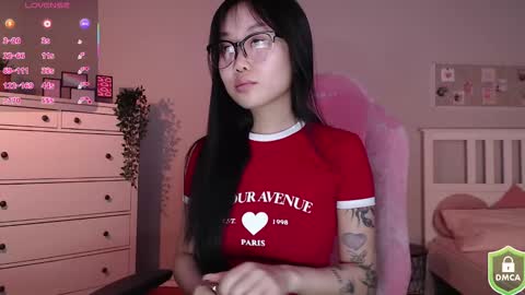 Snapshot of norma_blum chatting on March 4, 2025, 1:12 am eva online show from March 4, 2025, 1:12 am