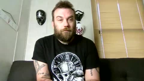 Snapshot of norsirish chatting on November 5, 2025, 2:17 pm norsirish online show from November 5, 2025, 2:17 pm