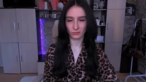 Snapshot of north_valkyrie chatting on January 10, 2026, 11:45 am Hazel online show from January 10, 2026, 11:45 am