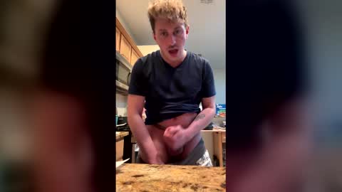 Snapshot of northofsouth_xxx chatting on April 13, 2026, 12:10 pm northofsouth_xxx online show from April 13, 2026, 12:10 pm