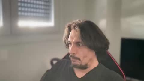 Manu online show from January 10, 2026, 12:51 pm