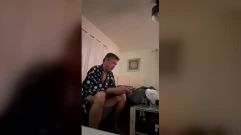 nosotrosdos2 online show from May 2, 2026, 11:54 pm