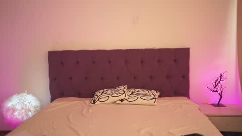 Snapshot of notamericanpie23 chatting on January 15, 2025, 8:41 am Tina online show from January 15, 2025, 8:41 am