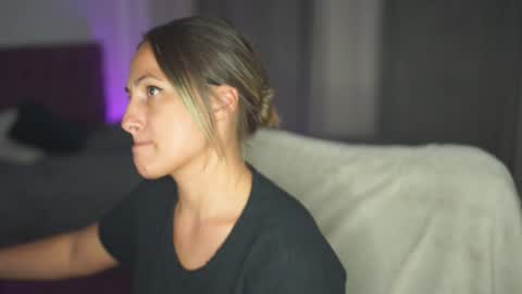 Snapshot of notamericanpie23 chatting on September 9, 2025, 8:08 pm Tina online show from September 9, 2025, 8:08 pm