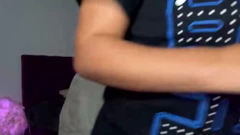 Snapshot of notamericanpie23 chatting on October 4, 2025, 8:51 pm Tina online show from October 4, 2025, 8:51 pm