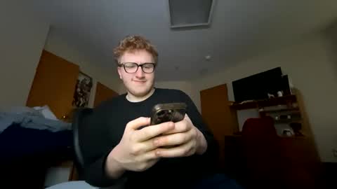 Snapshot of notthis2005 chatting on February 3, 2025, 8:57 pm NotThis online show from February 3, 2025, 8:57 pm