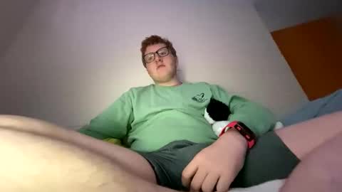 Snapshot of notthis2005 chatting on February 18, 2025, 1:54 am NotThis online show from February 18, 2025, 1:54 am