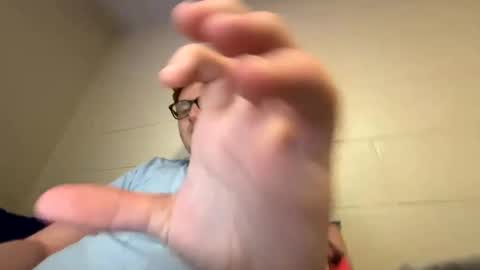 Snapshot of notthis2005 chatting on February 18, 2025, 4:16 pm NotThis online show from February 18, 2025, 4:16 pm