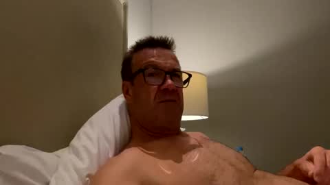 Snapshot of nottsaust chatting on February 27, 2025, 3:59 pm Nottsaust online show from February 27, 2025, 3:59 pm