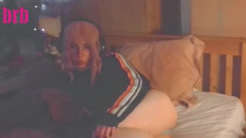 Snapshot of notyourfemboi chatting on October 16, 2025, 1:06 am Lucy online show from October 16, 2025, 1:06 am