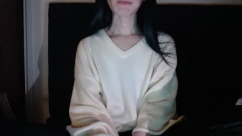 Olivia online show from November 22, 2025, 9:30 am