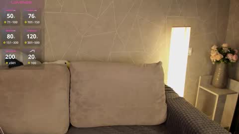 Snapshot of novalay chatting on October 12, 2025, 12:53 am Sonya online show from October 12, 2025, 12:53 am