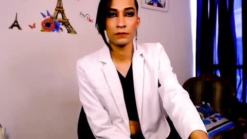 Snapshot of novanyx11 chatting on February 14, 2025, 8:37 pm Nova... online show from February 14, 2025, 8:37 pm