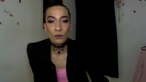 Snapshot of novanyx11 chatting on September 17, 2025, 10:00 pm Nova... online show from September 17, 2025, 10:00 pm