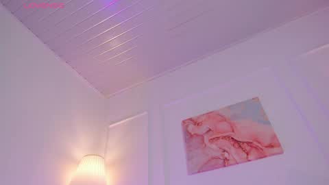 novasilk online show from May 16, 2026, 6:28 pm