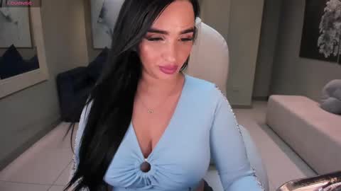 Snapshot of novaspencer chatting on October 4, 2025, 8:07 pm Nova online show from October 4, 2025, 8:07 pm