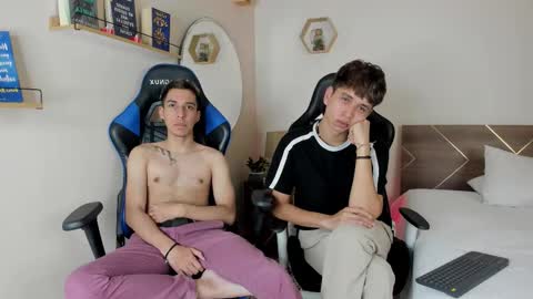 NovayBrian online show from November 13, 2025, 10:08 pm