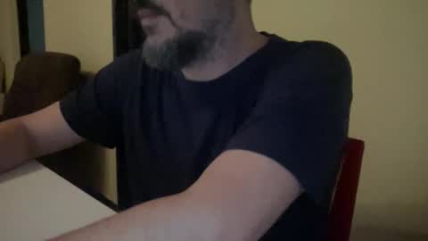 Snapshot of novio_muyalto chatting on November 5, 2025, 10:43 pm novio_muyalto online show from November 5, 2025, 10:43 pm