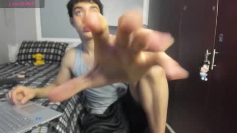 Snapshot of noxx_stark chatting on November 2, 2025, 10:45 pm Noxx online show from November 2, 2025, 10:45 pm