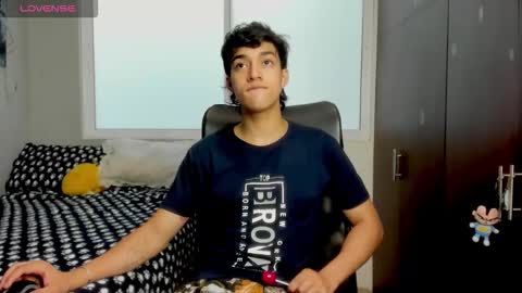 Snapshot of noxx_stark chatting on January 17, 2026, 7:50 pm Noxx online show from January 17, 2026, 7:50 pm