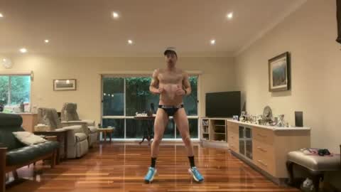 NudeDudeSmall online show from July 5, 2026, 5:58 am