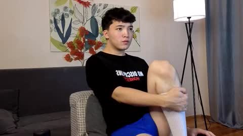 Snapshot of nudetension chatting on November 4, 2025, 7:18 am Maks online show from November 4, 2025, 7:18 am