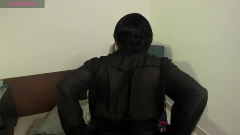 nuit_rose online show from December 5, 2024, 11:07 pm