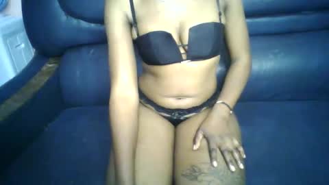 Snapshot of nukshypipi chatting on April 1, 2026, 2:01 am nukshypipi online show from April 1, 2026, 2:01 am
