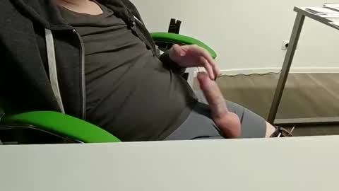 Snapshot of numlove chatting on December 19, 2024, 3:41 pm Slave for Mistress and Master online show from December 19, 2024, 3:41 pm