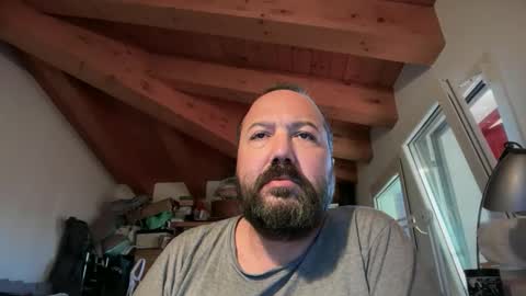 Nutelloso online show from October 24, 2025, 6:21 am