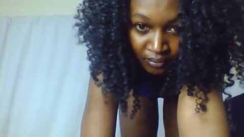 Snapshot of nutgal_ chatting on March 19, 2026, 12:09 pm nutgal online show from March 19, 2026, 12:09 pm