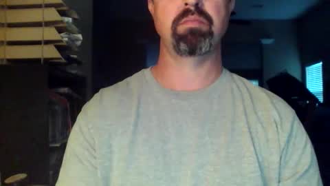 nvrenuff1979 online show from March 31, 2026, 11:32 am