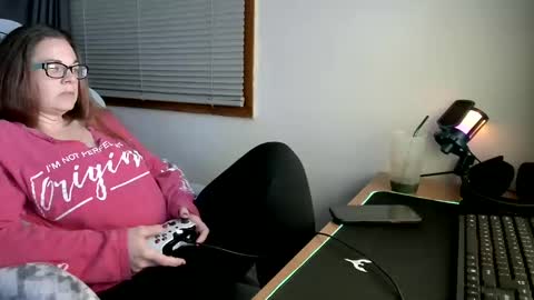 NxtDoorNikki online show from February 28, 2026, 9:43 am