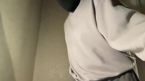 Snapshot of nxtryn chatting on October 4, 2025, 8:29 pm Nxtryn online show from October 4, 2025, 8:29 pm