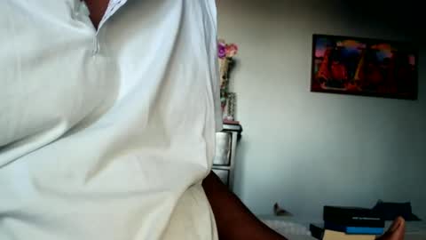 Snapshot of nyakuti chatting on October 9, 2025, 3:43 pm KN online show from October 9, 2025, 3:43 pm