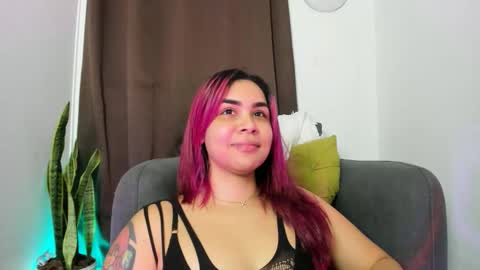 Nia online show from January 10, 2026, 1:29 am