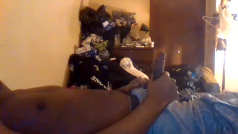 nycguy271 online show from November 23, 2025, 11:10 am