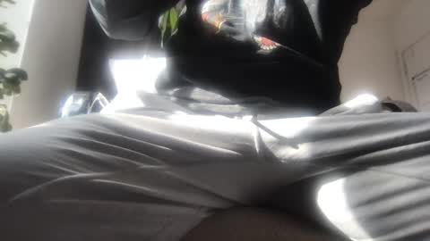 Snapshot of nycstraightmeat chatting on January 23, 2025, 4:04 pm Eric online show from January 23, 2025, 4:04 pm