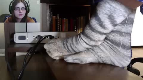 Nyctophilic online show from February 19, 2026, 4:03 pm