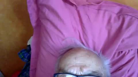 Snapshot of nymouf chatting on January 11, 2026, 12:10 pm nymouf online show from January 11, 2026, 12:10 pm